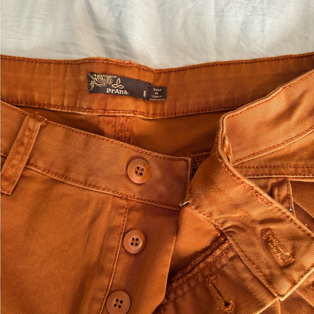 prana sz 8 rust color ankle/capri pants. Worn 2x like new.